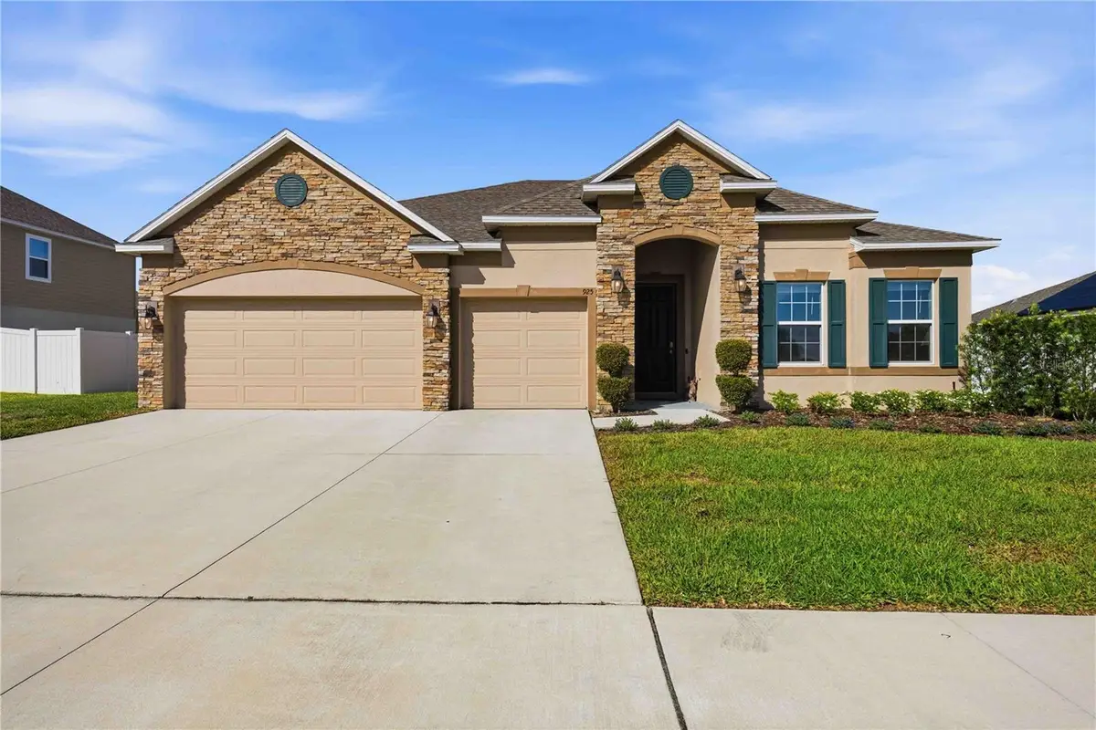 925 Fieldstone Way, Haines City, FL 33844 - #1