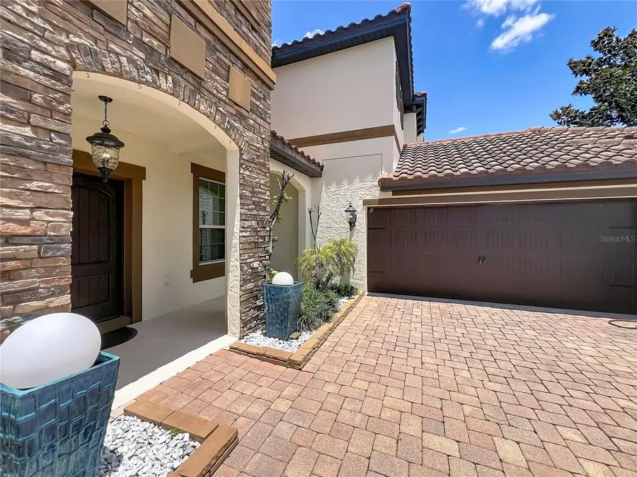 8316 Lookout Pointe Drive, Windermere, FL 34786 - #2