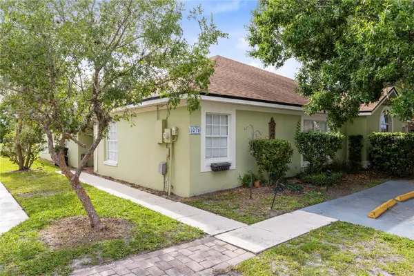 1076 Universal Rest Place, KISSIMMEE, FL 34744
