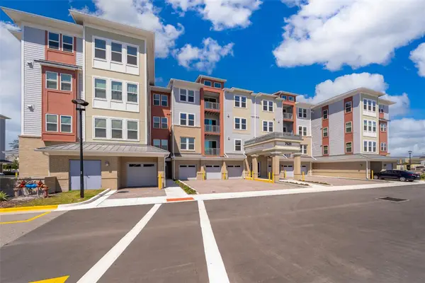 7521 Laureate Boulevard #5208, ORLANDO, FL 32827