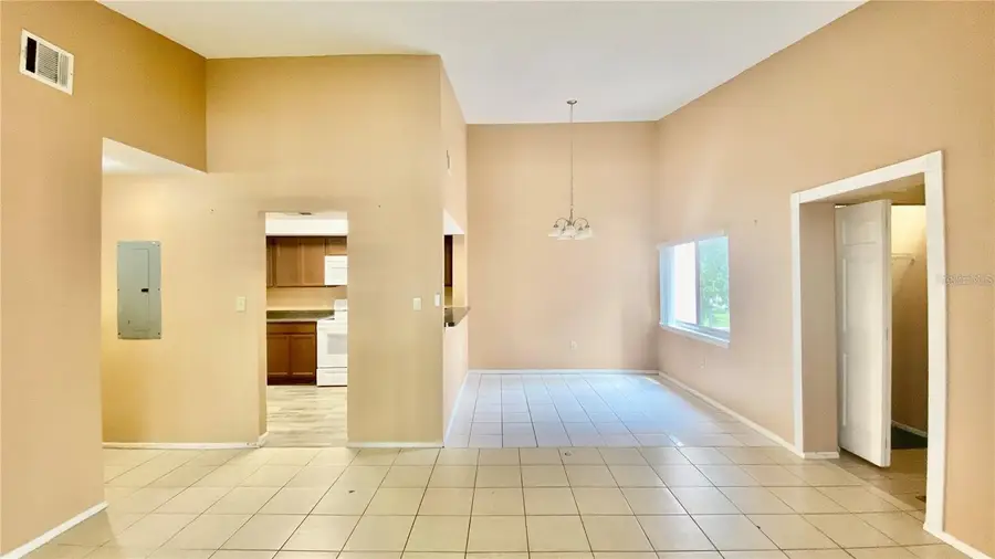 2528 Citrus Club Lane #206, Orlando, FL 32839 - #2