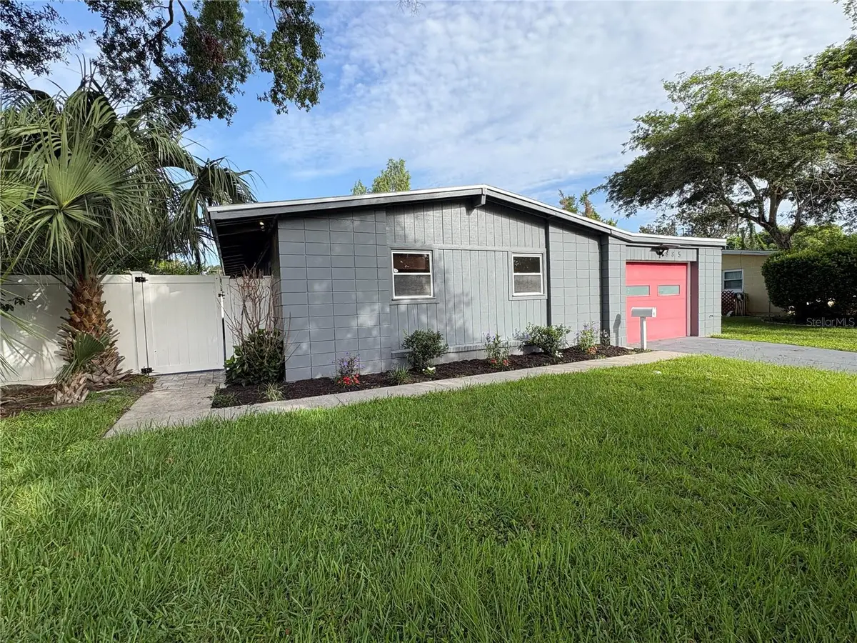 885 Carnation Drive, Winter Park, FL 32792 - #1