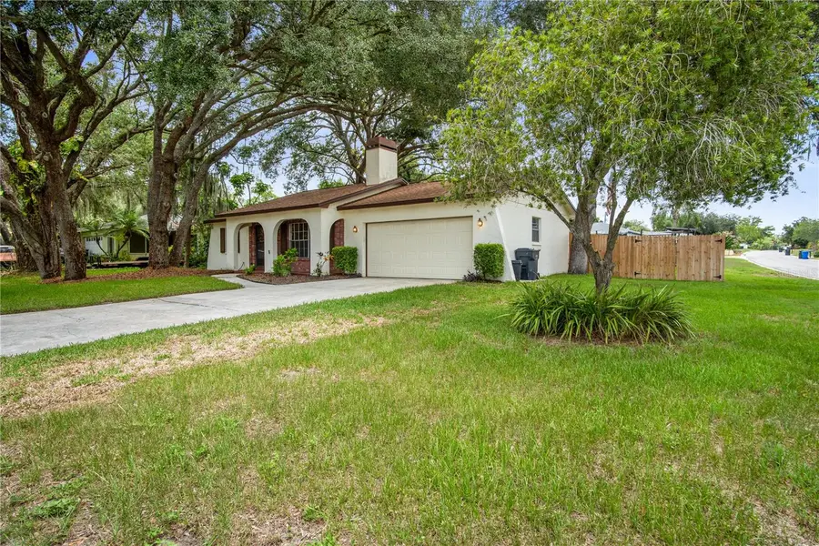 2217 Boxwood Way, Brandon, FL 33511 - #3