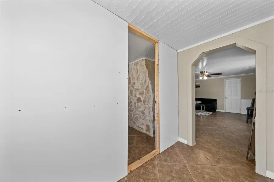 518 Tohopekaliga Avenue, Kissimmee, FL 34744 - #3