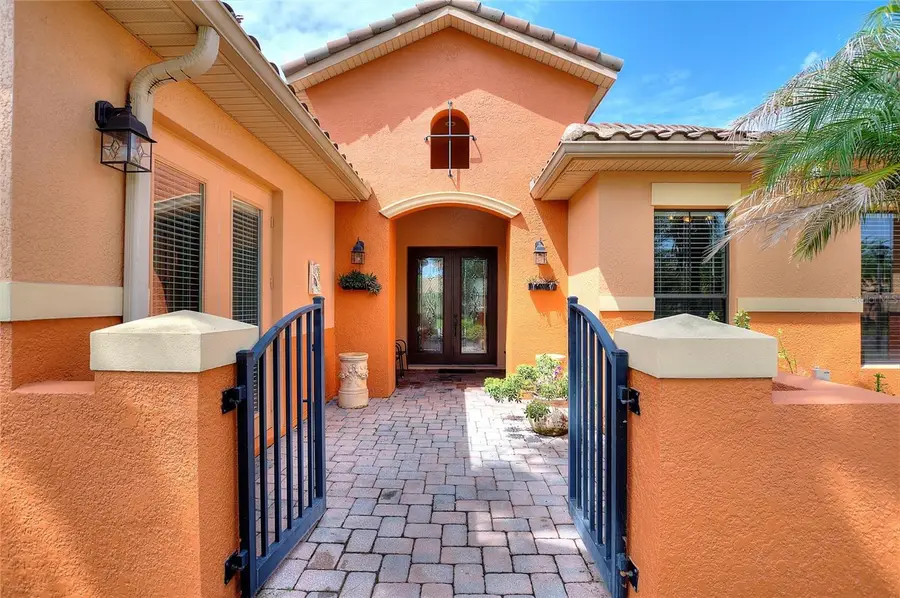 915 San Raphael Street, Poinciana, FL 34759 - #2