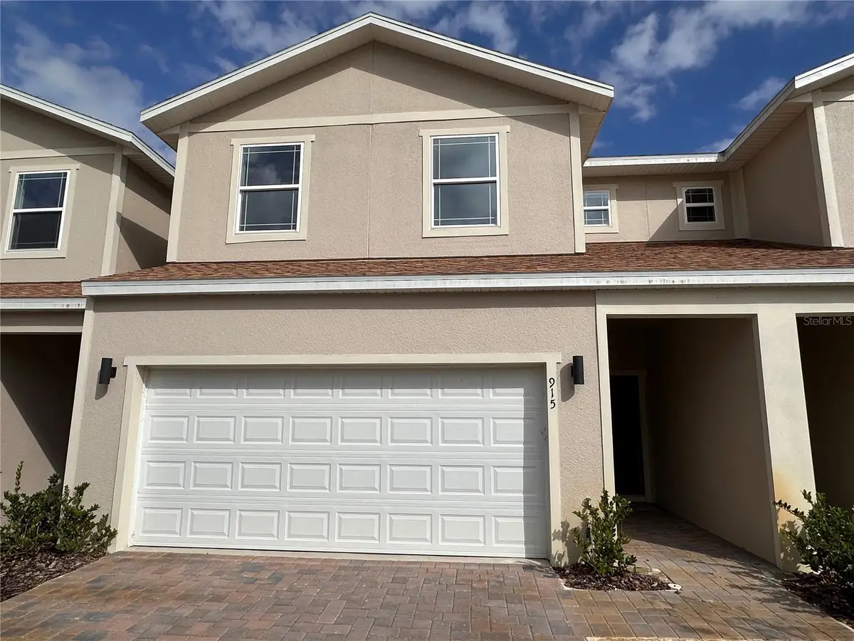915 Lakefront Village Drive, Clermont, FL 34711 - #1