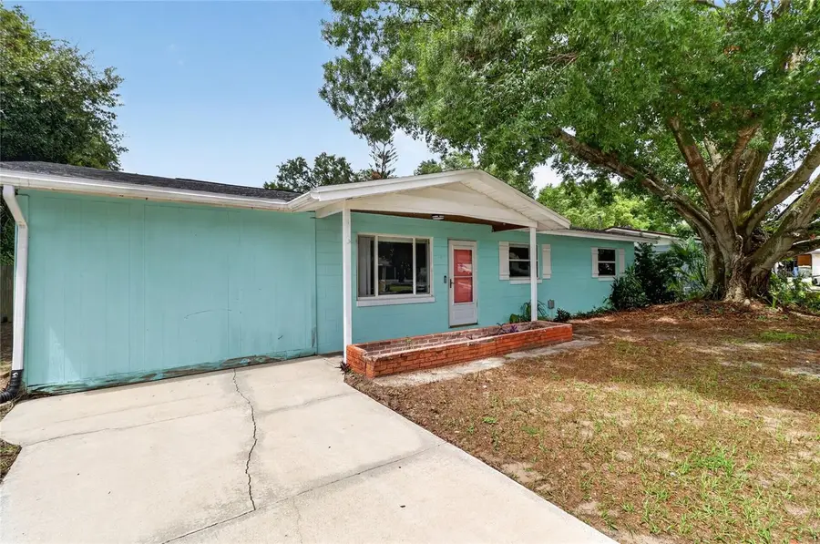 120 E Hoffman St, Lake Alfred, FL 33850 - #3