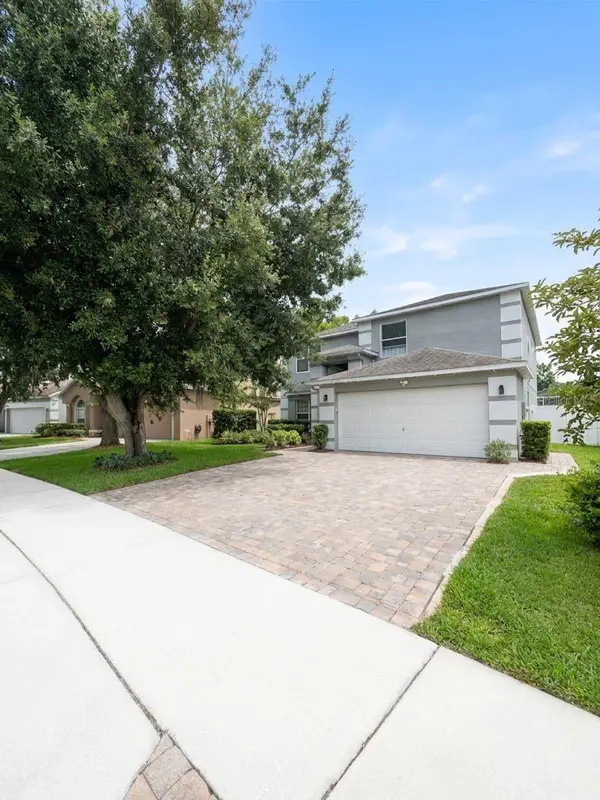 389 Lakepark Trail, OVIEDO, FL 32765