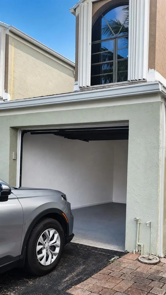 Address Withheld By Seller, Miami, FL 33196 - #3