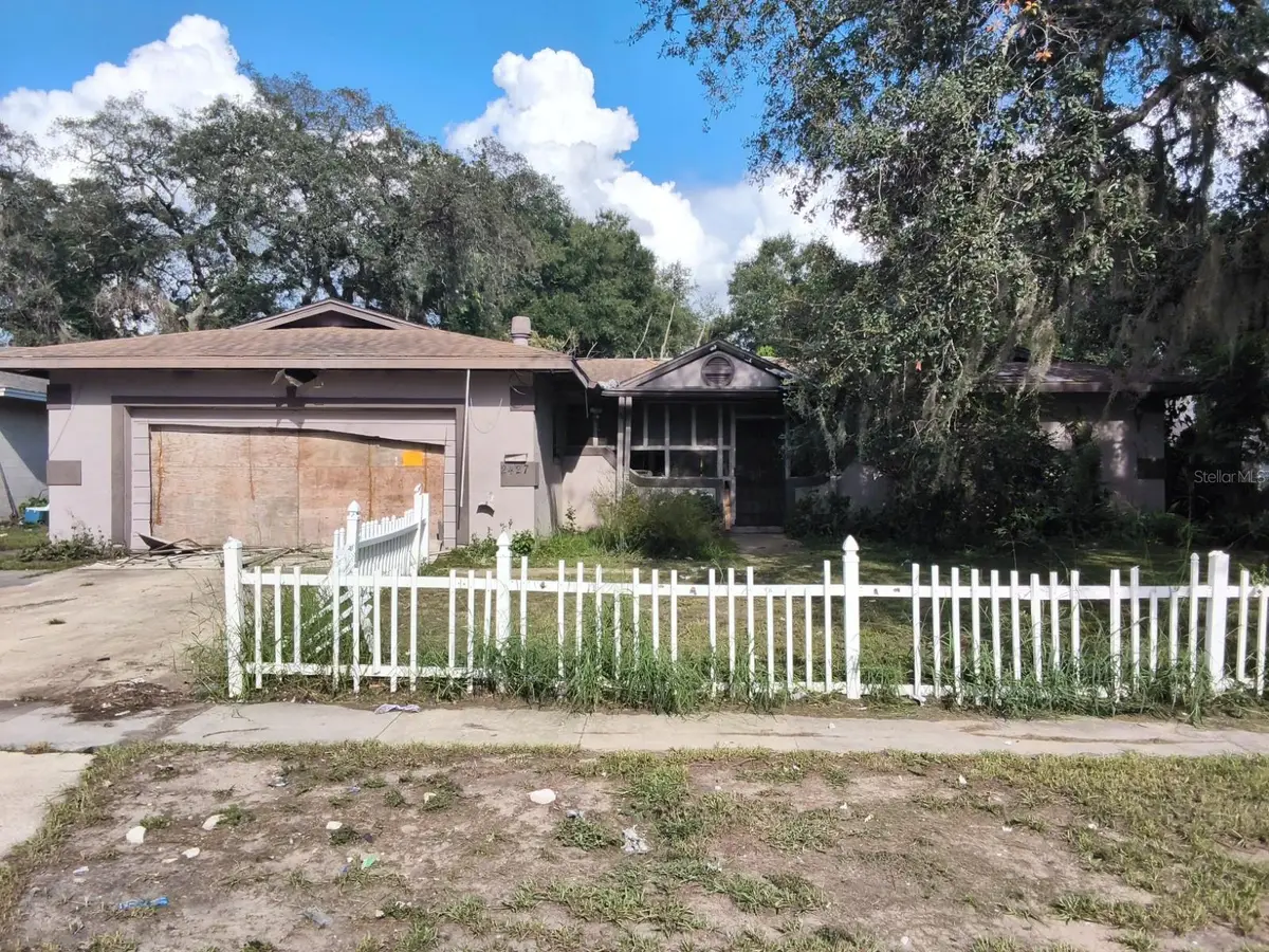 2427 Locke Avenue, Orlando, FL 32818 - #1