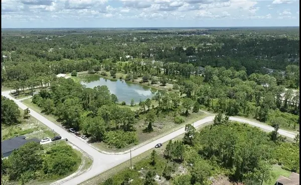 733 Azure Avenue, LEHIGH ACRES, FL 33974