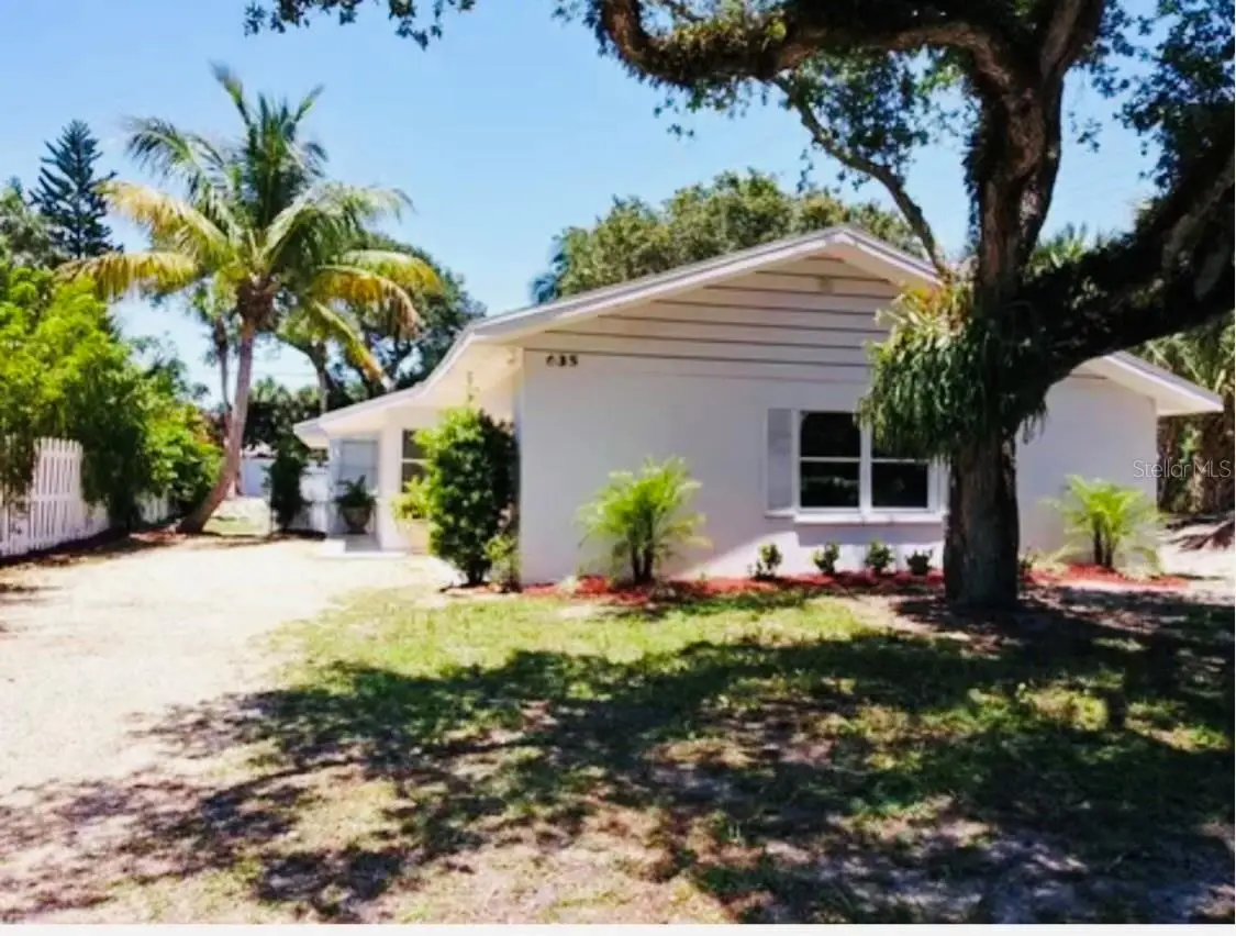 635 Holly Road, Vero Beach, FL 32963 - #1
