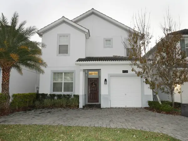 4726 Sleepy Hollow Drive, KISSIMMEE, FL 34746