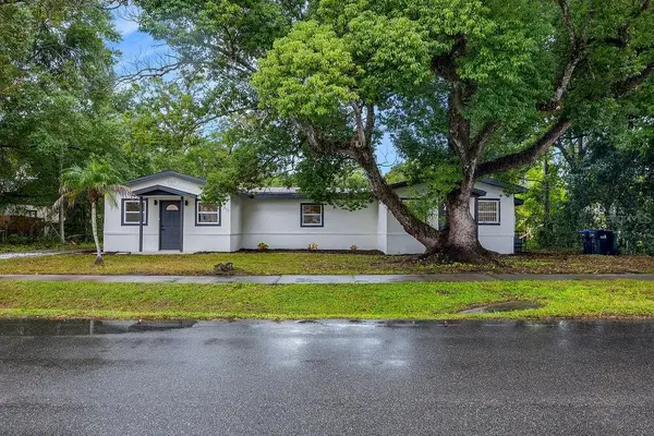 842 Dennis Avenue, ORLANDO, FL 32807