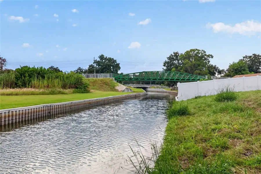 1097 Carefree Cove Dr, Winter Haven, FL 33881 - #2