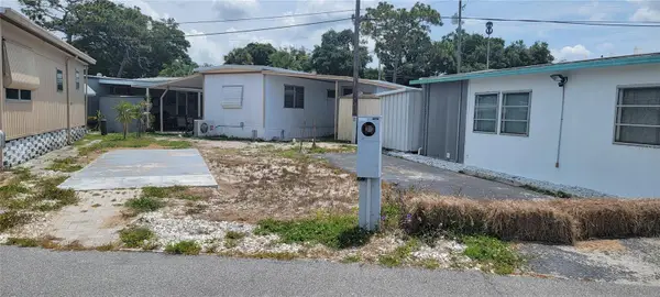 4715 67th Street N #25, ST PETERSBURG, FL 33709