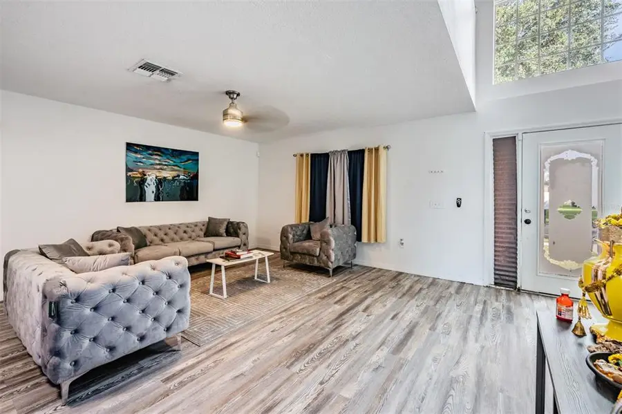 10325 Frog Pond Drive, Riverview, FL 33569 - Image #2