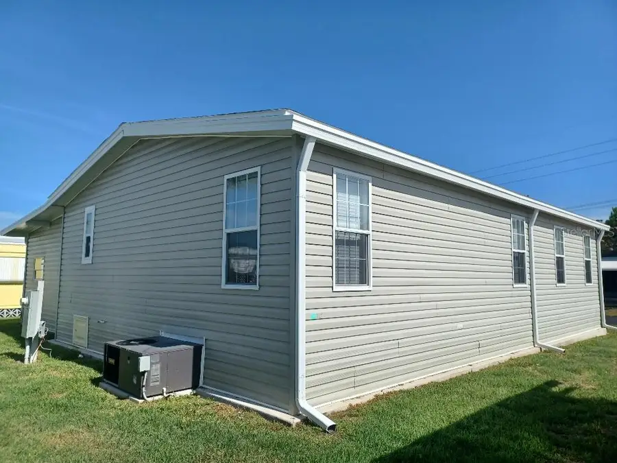 2140 Gondola Drive, Sarasota, FL 34238 - #3