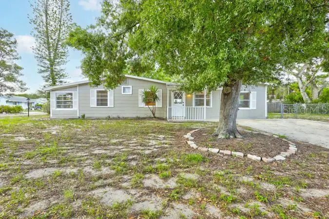 6494 3rd Avenue S, Saint Petersburg, FL 33707 - Image #2