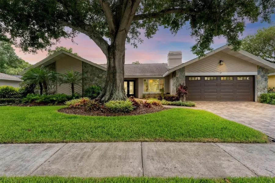 4302 Deepwater Lane, Tampa, FL 33615 - Image #2