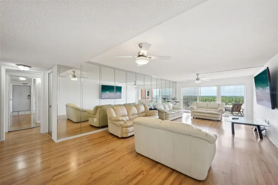 1120 N Shore Drive Ne #903, Saint Petersburg, FL 33701 - Image #3
