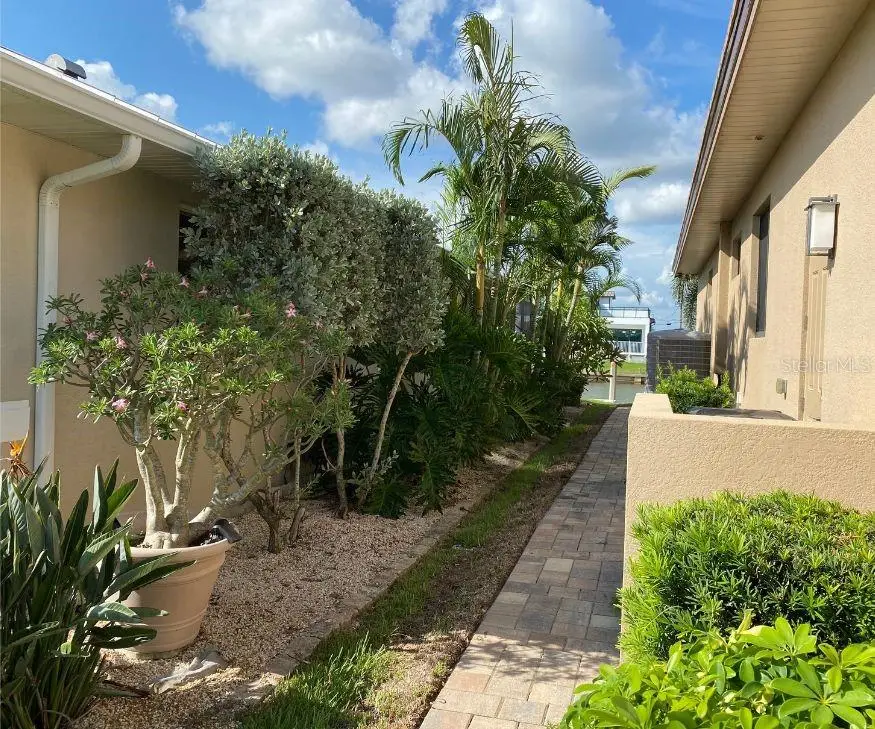 132 Peckham Street Se, Port Charlotte, FL 33952 - Image #3