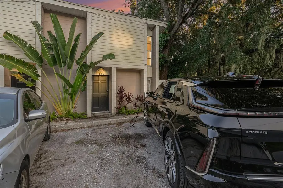 1905 E Mulberry Drive #1, Tampa, FL 33604 - Image #2