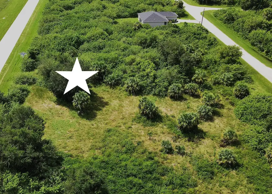 19932 Kenilworth Boulevard, Port Charlotte, FL 33954 - Image #2