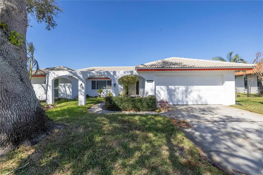 1973 Hawaii Avenue Ne, Saint Petersburg, FL 33703 - Image #3