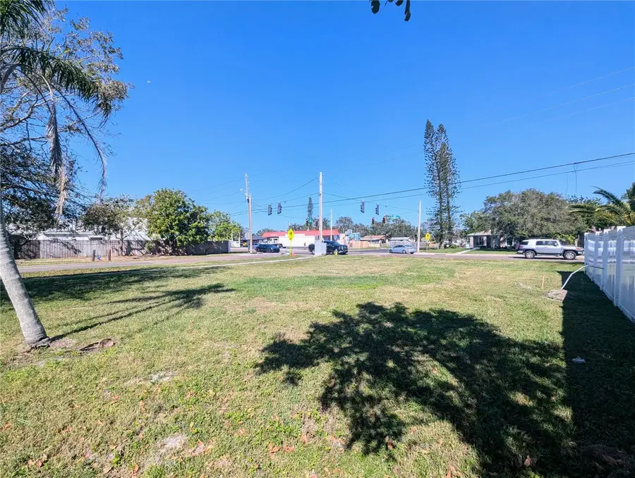 3990 54th Avenue N, Saint Petersburg, FL 33714 - Image #2