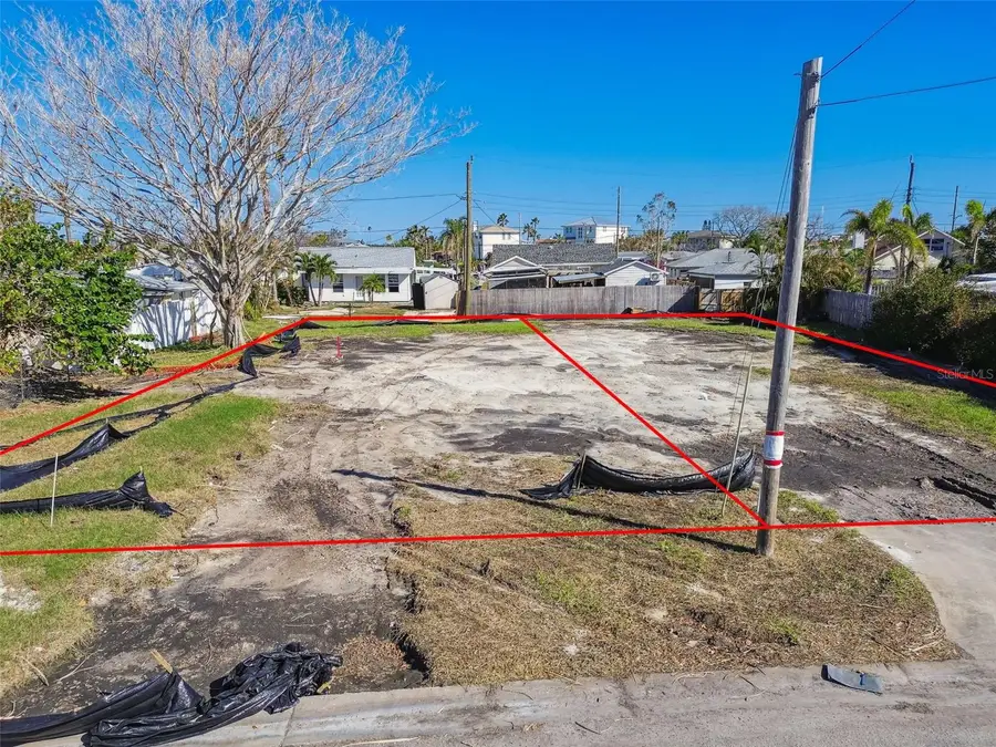 14085 W Parsley Drive, Madeira Beach, FL 33708 - Image #3