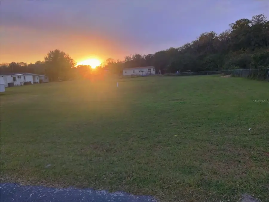 9138 Wood Terrace Drive, Tampa, FL 33637 - Image #2