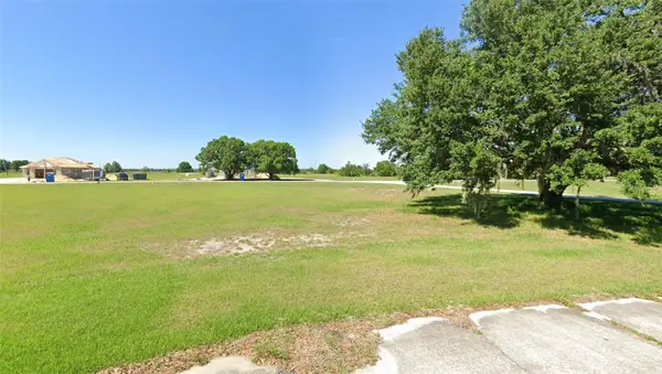 1209 Golf Court, SEBRING, FL 33876