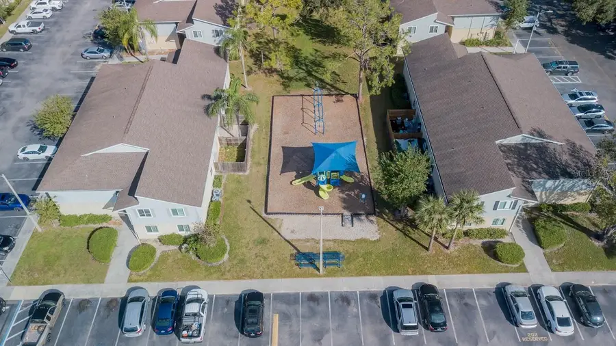 237 Thorn Tree Place #237, Brandon, FL 33510 - Image #2