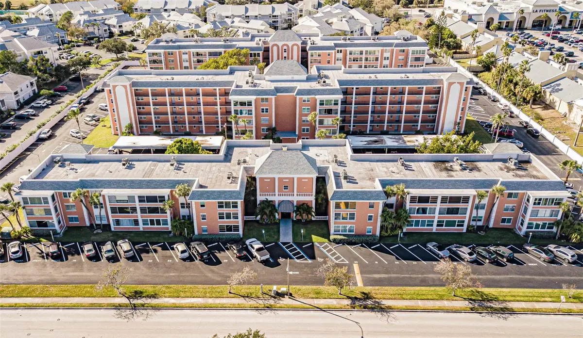 1900 68th Street N #301, Saint Petersburg, FL 33710 - Image #1