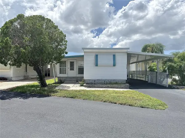 7164 Mount Georgetown Drive Ne #553, ST PETERSBURG, FL 33702