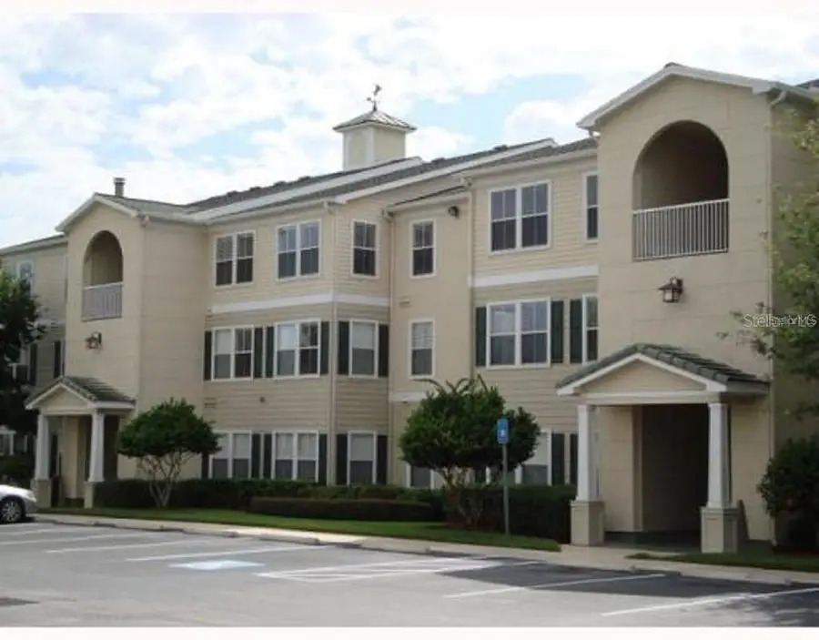 18235 Bridle Club Drive #18235, Tampa, FL 33647 - Image #2