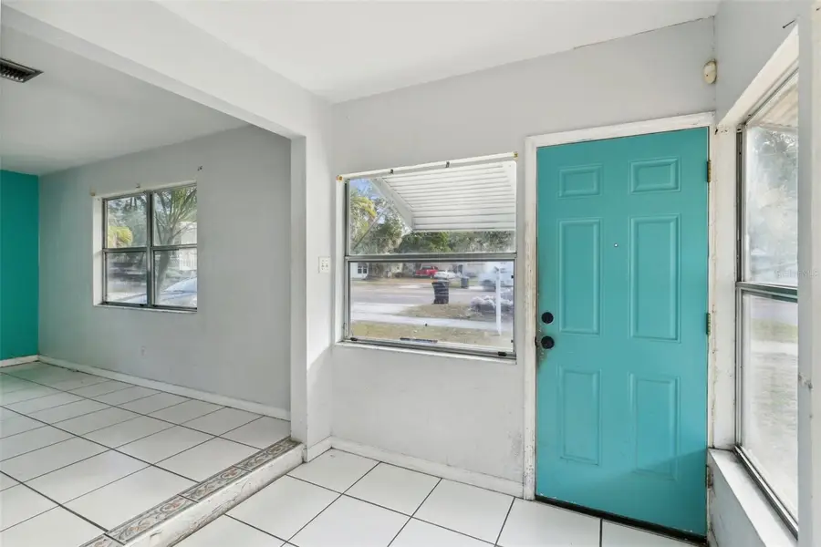 2901 Dr Martin Luther King Jr Street S, Saint Petersburg, FL 33705 - Image #2