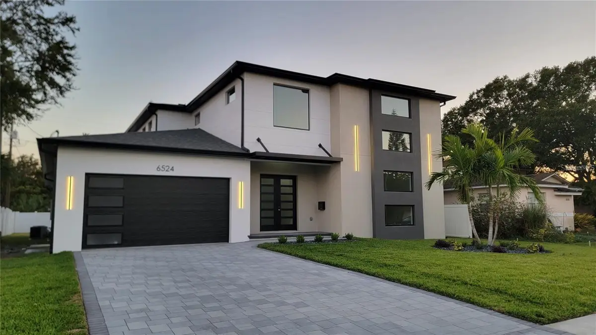 6524 6th Avenue N, Saint Petersburg, FL 33710 - Image #1