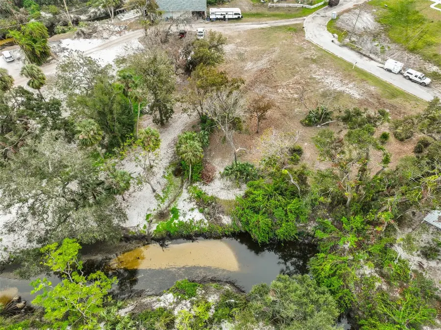 9423 Bullfrog Court, Gibsonton, FL 33534 - Image #2