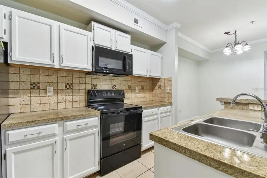 5606 Pinnacle Heights Circle #304, Tampa, FL 33624 - Image #2