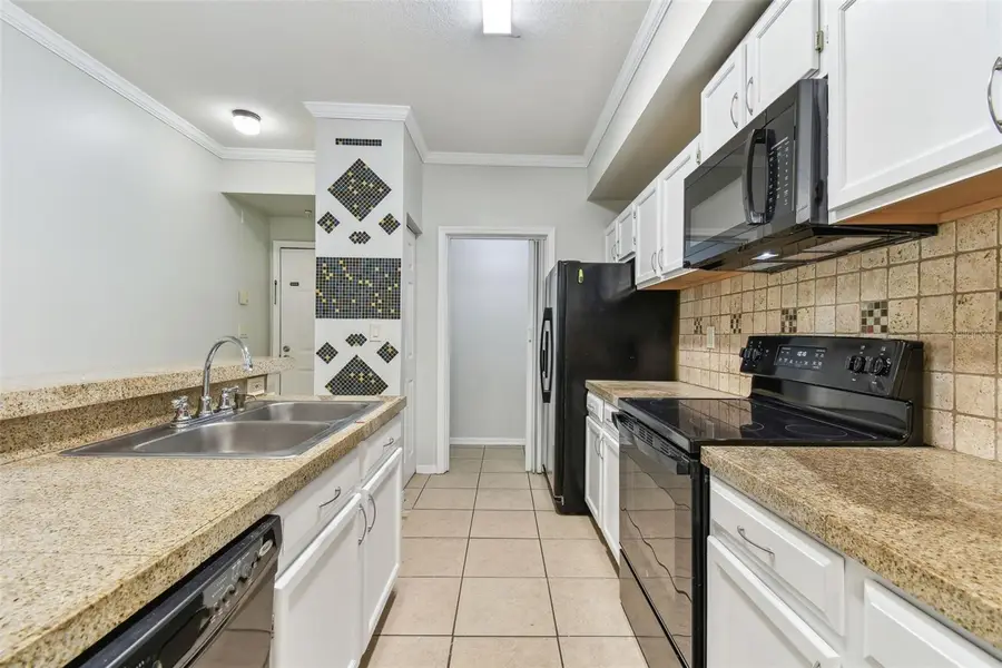 5606 Pinnacle Heights Circle #304, Tampa, FL 33624 - Image #3