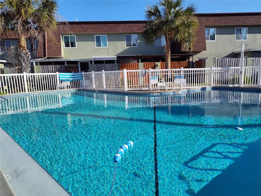 1330 70th Street N, Saint Petersburg, FL 33710 - Image #2