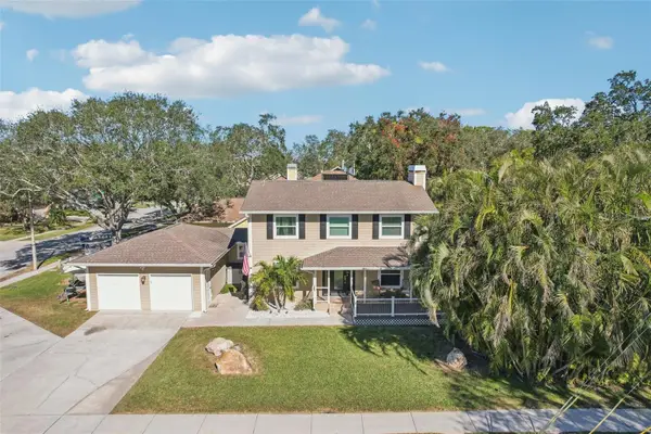 13945 75th Avenue, SEMINOLE, FL 33776