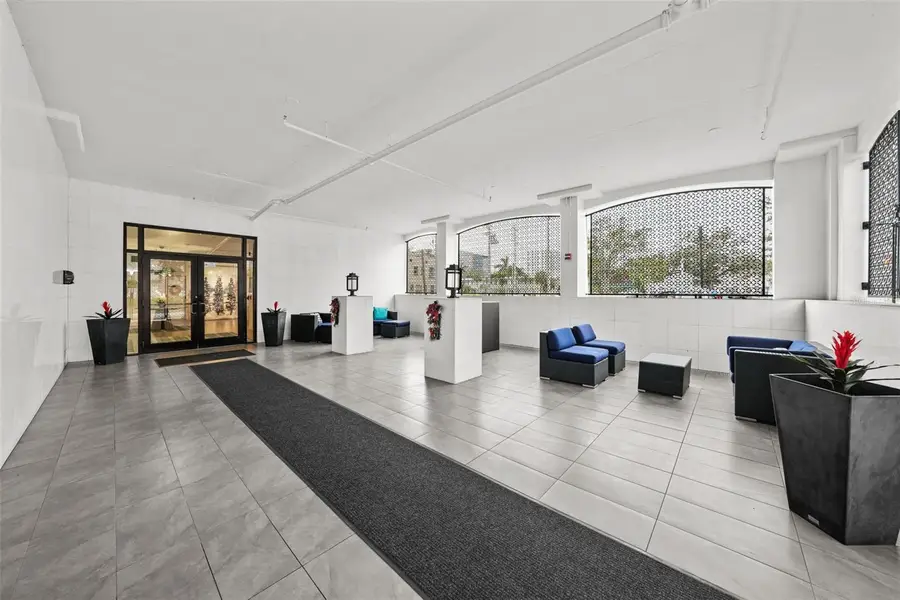 226 5th Avenue N #1106, Saint Petersburg, FL 33701 - Image #3