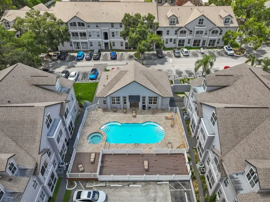 5041 Sunridge Palms Drive #103, Tampa, FL 33617 - Image #3