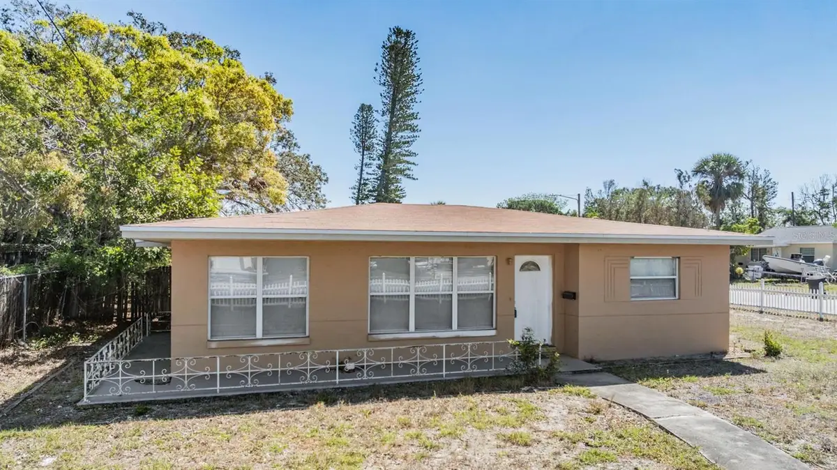 5130 Dr Martin Luther King Jr St S, Saint Petersburg, FL 33705 - Image #1