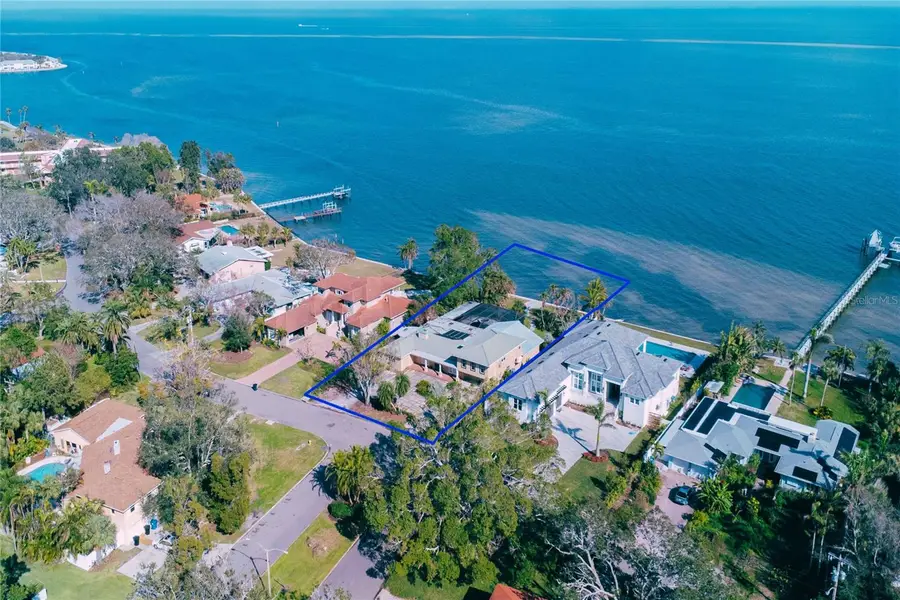 5926 Bahama Shores Drive S, Saint Petersburg, FL 33705 - Image #3