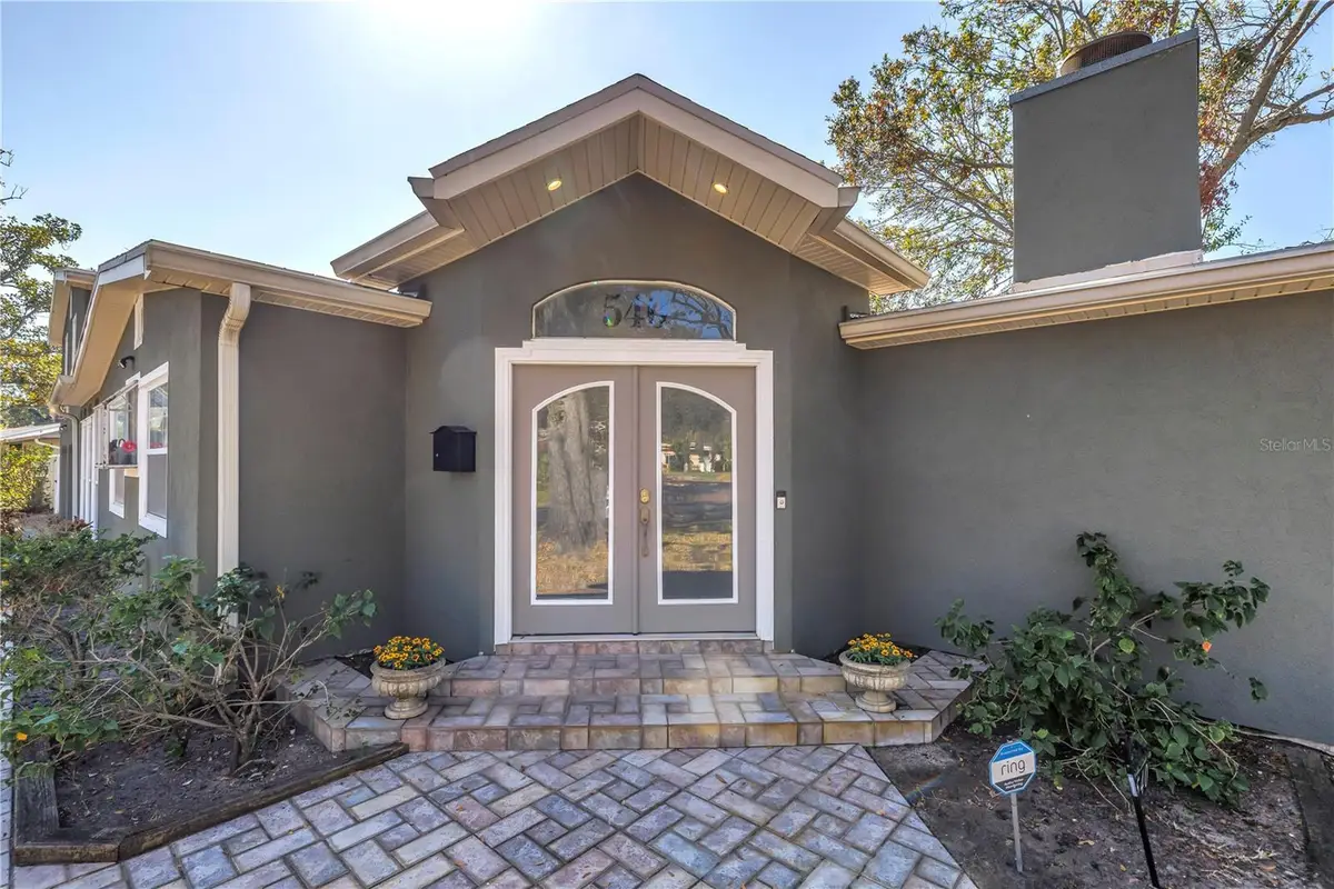 540 Villagrande Avenue S, Saint Petersburg, FL 33707 - Image #1