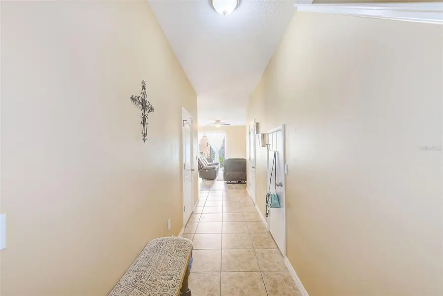 780 Spring Flowers Trail, Brandon, FL 33511 - Image #3